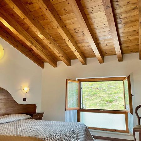 Hotel Edelweiss San Zeno di Montagna Exterior photo